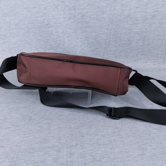 Ted Baker Blondd Flight Bag - Picture 5 of 16